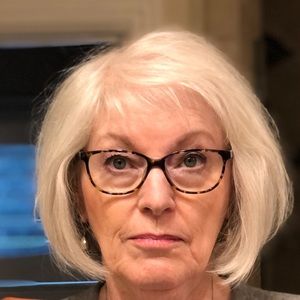 Meet your Posher, Joanne